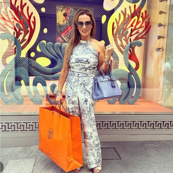 Meet your Posher, Jennifer - Picture 6 of 8